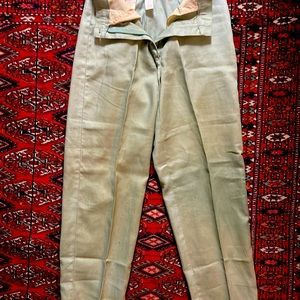 Jones New York size 6 pastel green 100 % linen trousers